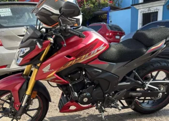 El dueño de la motocicleta difundió imágenes y características para facilitar su localización.