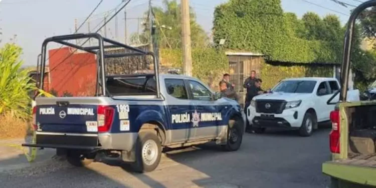 El homicidio ocurrió en una vivienda localizada sobre la calle Insurgentes, donde padre e hijo comenzaron una confrontación verbal.
