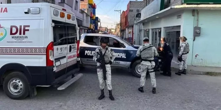 Fueron identificados como Juan Manuel H. y Alexander H., ambos originarios de Miahuatlán de Porfirio Díaz.