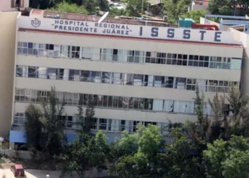 Foto: Archivo El Imparcial // Trabajadores del ISSSTE amenazan con ampliar el paro en el hospital Presidente Juárez.