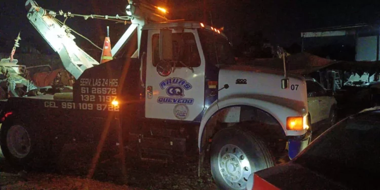 Peregrinos denuncian cobro excesivo de grúas en Oaxaca