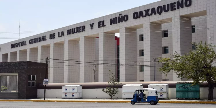 Foto: Archivo El Imparcial // Integran los Protocolos Nacionales de Atención Médica para que los oaxaqueños cuenten con la posibilidad de atenderse en cualquier unidad médico u hospitalaria, cuenten o no con derechohabiencia.
