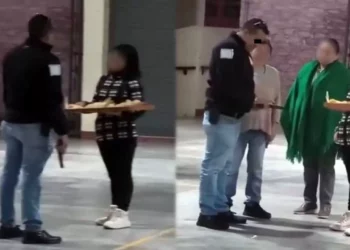 La presencia de una menor acentúa la gravedad del hecho, pues la manipulación negligente del arma pudo haber derivado en una tragedia.