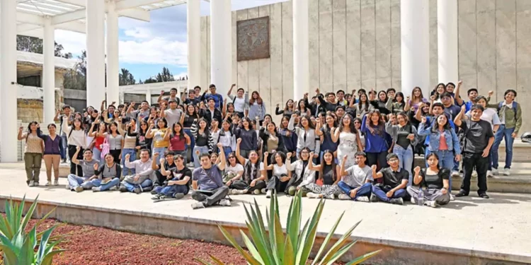 Foto: Gaceta de la UNAM // La primera generación de la ENES Oaxaca.