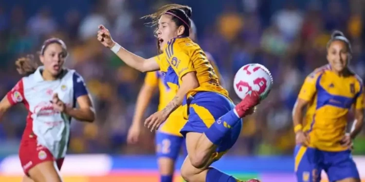 HAZAÑA MEXICANA: Lizbeth Ovalle gana el Premio Marta de The Best FIFA