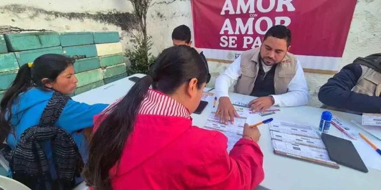 Foto: Gobierno de México // Los apoyos sociales han ido creciendo a costa de comprometer las finanzas públicas.