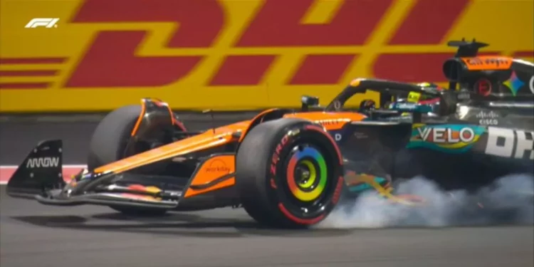 Norris vuelve a superar a Verstappen en la Práctica 2 del GP de Abu Dhabi 2025