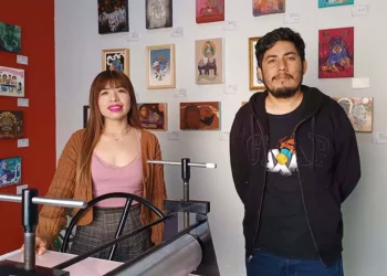 Foto: Lisbeth Mejía // Obras en técnicas de grabado, acuarela, acrílico y técnica mixta conforman la exposición colectiva que reúne a 38 artistas.