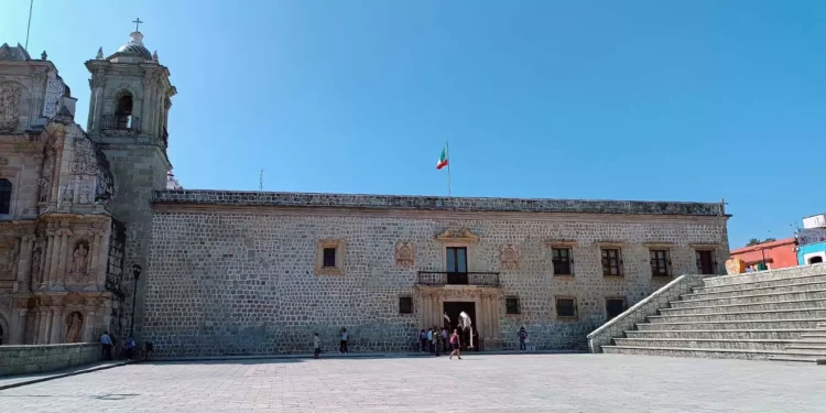 Foto: Archivo El Imparcial // Para el próximo año, el Ayuntamiento de Oaxaca de Juárez destinará 61 pesos de cada 100 a servicios personales como la nómina, prestaciones laborales y demás obligaciones patronales.
