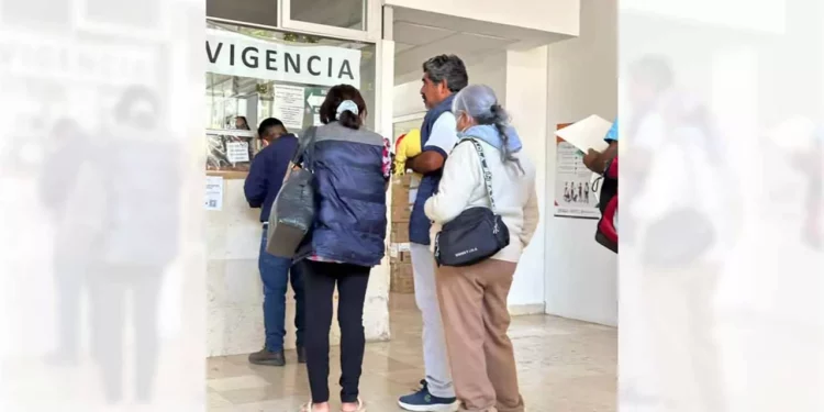 Foto: ISSSTE // Se reanudó la actividad en el área administrativa del Hospital Presidente Juárez del ISSSTE.