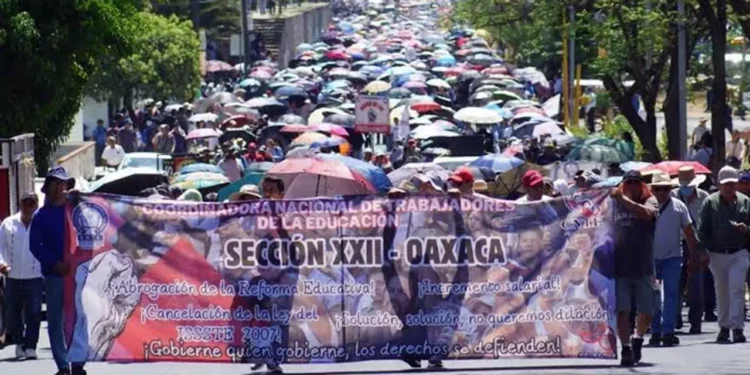 Foto: ilustrativa // Rebelión en la S-22 por regalo y proceso de contratación de PAAE.
