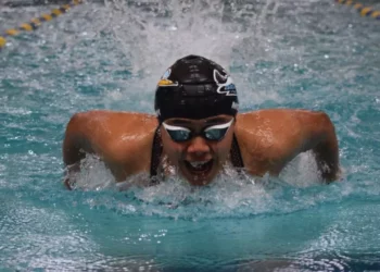 La sirena Sahara Monroy comparte carril con lo mejor de la natación mexicana
