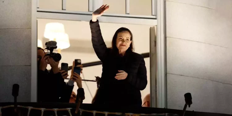 María Corina Machado aparece en el salón Rococó del Grand Hotel de Oslo tras meses en la clandestinidad.