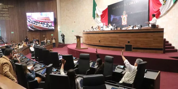 Foto: Adrián Gaytán // Voces discordantes en el Congreso local respecto a los magros resultados mostrados en el Informe de gobierno.