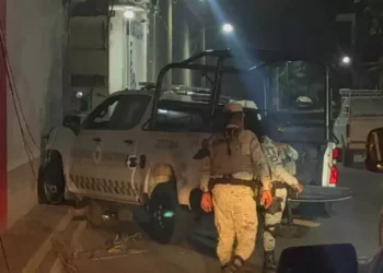 Se accidentan elementos de la Guardia Nacional durante persecución