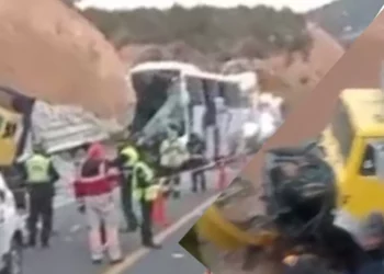 VIDEO | Fatal choque en la súper Oaxaca–Tehuacán deja un muerto y al menos 12 lesionados