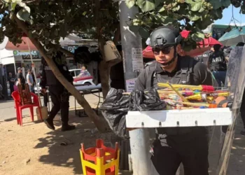 Operativo policial deja decomiso parcial de pirotecnia en el Mercado de Abastos