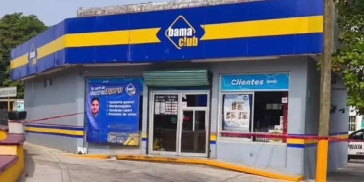 Ataque armado en tienda Bama Club deja sin vida a trabajadora en Asunción Ixtaltepec
