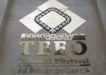Deja Bautista Velasco el pleno del TEEO; cumple período