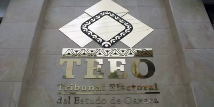 Deja Bautista Velasco el pleno del TEEO; cumple período