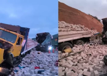Suman tres vidas perdidas tras choque en la Supercarretera Oaxaca–Cuacnopalan