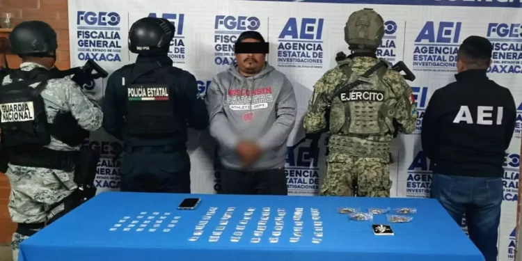 El sujeto identificado como F.G.R. quedó detenido.