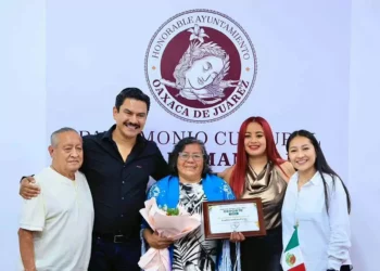 La lucha libre presente en lo mejor del deporte de la ciudad de Oaxaca.