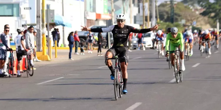 Fotos: Leobardo García Reyes // Las acciones arrancan hoy en Tlalixtac de Cabrera.