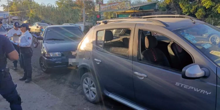 El accidente se suscitó en la avenida 2 de Abril esquina Cuauhtémoc.