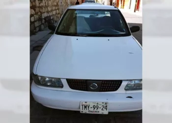 Robaron el vehículo Nissan durante la madrugada del viernes 16 de enero.