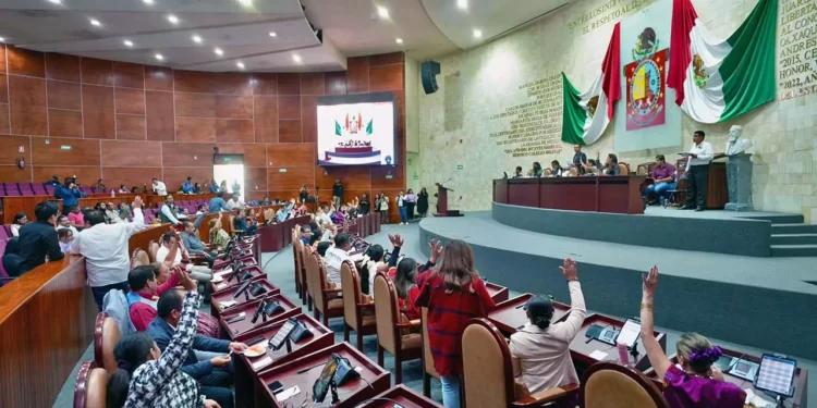 Defiende Congreso aprobar al vapor 32 leyes de ingresos municipales