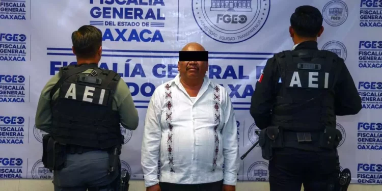 La detención desató confusión entre funcionarios y asistentes al evento
