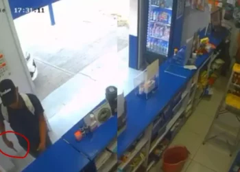 VIDEO | Violencia sin freno: asaltan farmacia con cuchillo en Etla tras homicidio en el Centro Histórico