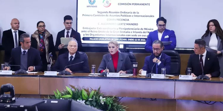 Foto: Senado de la República // Alejandro Gertz Manero, exilio idílico a Reino Unido.