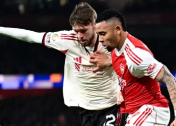 Arsenal y Liverpool empatan sin goles en la Jornada 21 de la Premier League