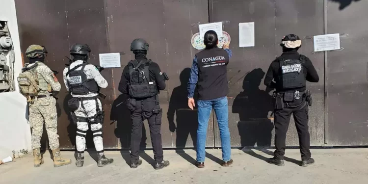 Foto: cortesía // Clausura de un establecimiento donde se extraía agua de manera ilegal.