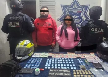¡Persecución y drogas! Caen presuntos distribuidores con decenas de dosis en Santa Lucía del Camino