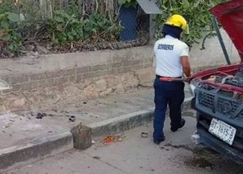 El accidente dejó sólo daños materiales.