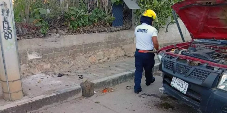 El accidente dejó sólo daños materiales.