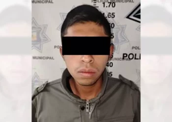 El sujeto fue asegurado luego de accidentarse en una motocicleta.