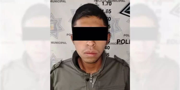 El sujeto fue asegurado luego de accidentarse en una motocicleta.