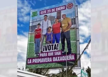 El IEEPCO ordenó “bajar” la propaganda ligada al oficialismo.