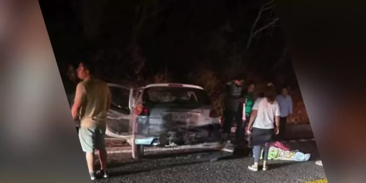 VIDEO | Choque frontal en la 190 deja dos mujeres muertas y una lesionada grave en Tehuantepec