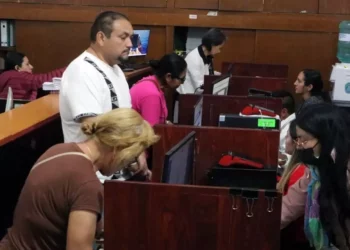 Fotos: Adrián Gaytán // Inicia pago del predial y otros gravámenes.