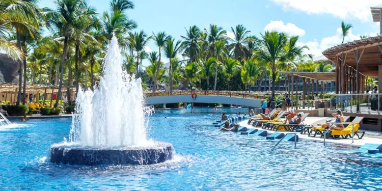 Punta Cana y un parque acuático natural de aventura