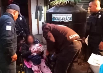 La madre y el bebé se encontraban en condiciones estables.