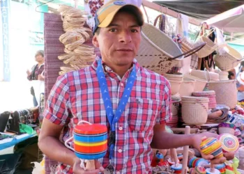 Foto: Adrián Gaytán // Los juguetes artesanales, una opción para los Reyes del hogar.