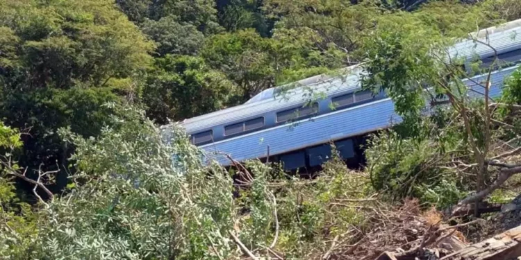 La Fiscalía General de la República achacó al exceso de velocidad el descarrilamiento del Tren Interoceánico en Chivela, el pasado 28 de diciembre.