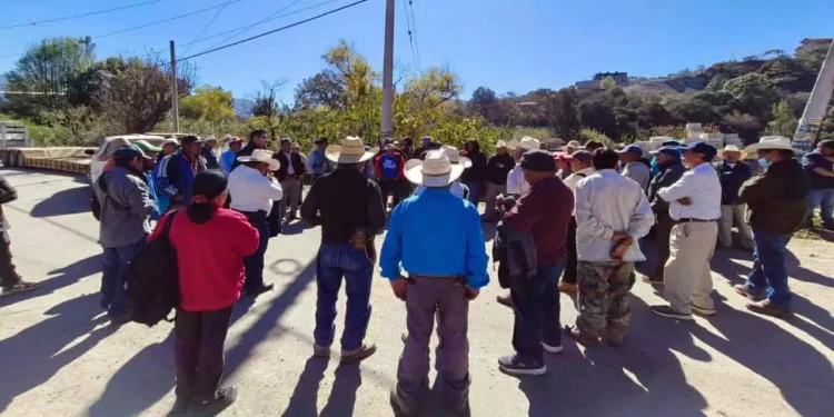 Las autoridades recordaron que ambos municipios han mantenido un conflicto territorial por más de cinco décadas.