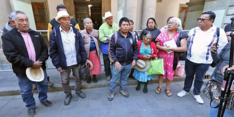 Foto: Adrián Gaytán // Las familias afectadas señalaron que el plan debe incluir la recuperación de su patrimonio.